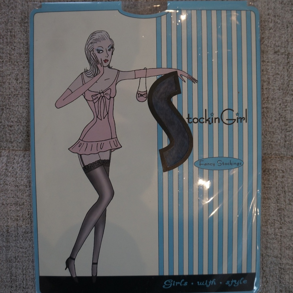 Stocking Girl - Sheer Printed Stockings